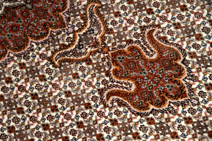 じゅうたんイラン直輸入の手織りペルシャラグ50154、サイズ：205x151ｃｍ（フサ含まず）