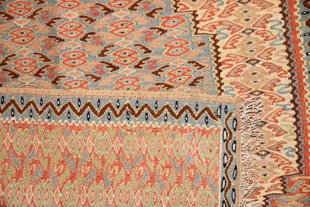 高級手織りペルシャキリムセネ産地ウール46518、サイズ：111x75CM（フサ含まず)