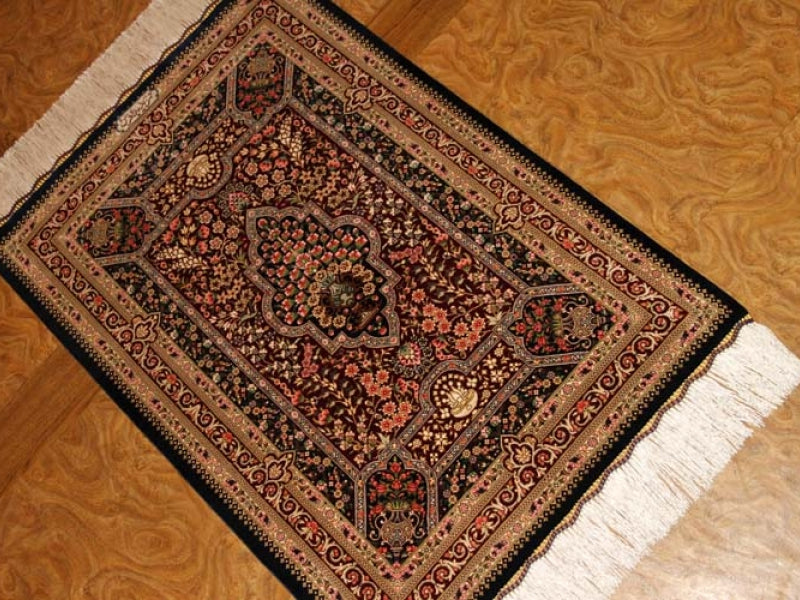 玄関マット、有名工房ペルシャ絨毯シルクトップクオアリティー56033、サイズ： 89x62 CM