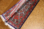 珍しいデザインの玄関マットシルクペルシャ絨毯56042、工房：RAHIMI、サイズ： 91x60 CM