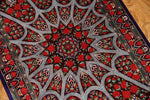 珍しいデザインの玄関マットシルクペルシャ絨毯56042、工房：RAHIMI、サイズ： 91x60 CM