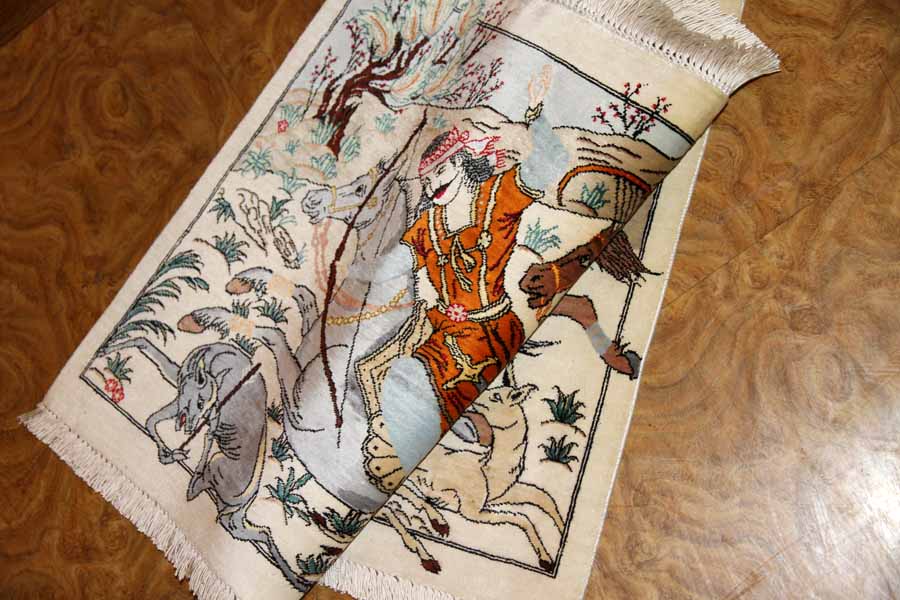 ペルシャ絨毯シルクハンティングデザイン50003、サイズ：57x40ｃｍ