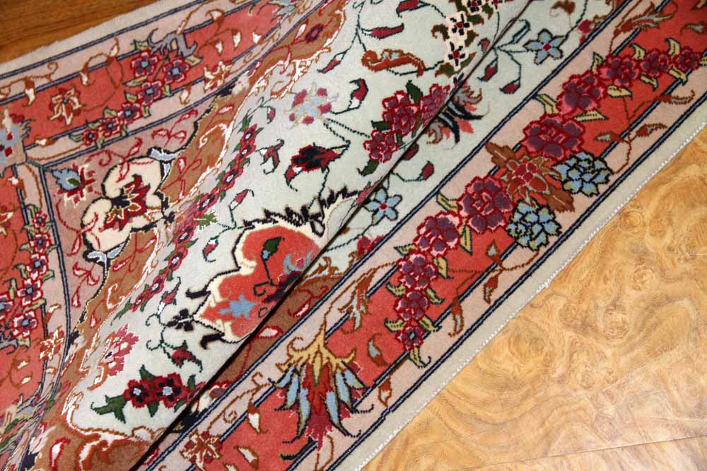 玄関マットタブリーズ産地のペルシャ絨毯イラン輸入3082、サイズ：127x76ｃｍ（フサ含まず）