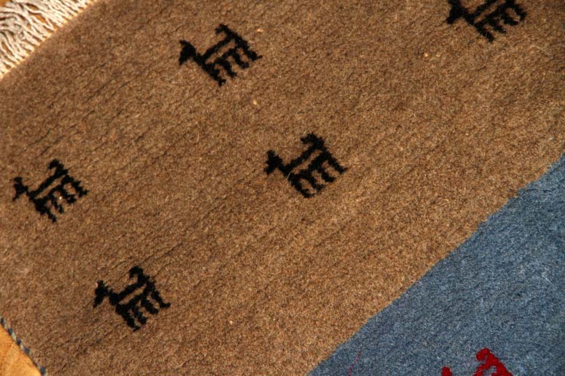 高品質の玄関マット手織りペルシャギャッベイラン直輸入225500、サイズ：86x58ｃｍ（フサ含まず）