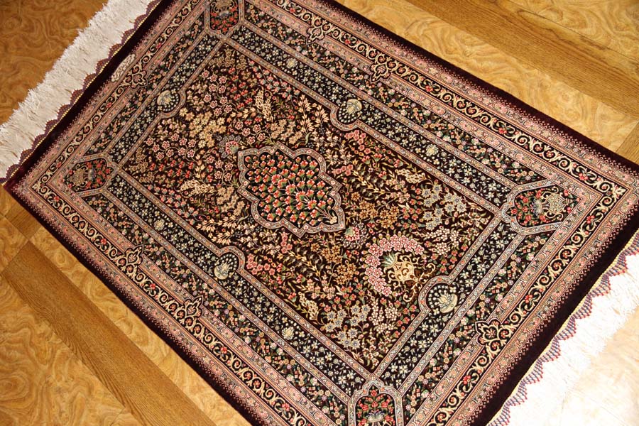 手織りシルク高品質ペルシャ絨毯クム産56093、a nice persian carpet silk
