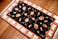 ペルシャ絨毯タブリーズ産地シルク＆ウールの玄関マットサイズ90x60,120x80