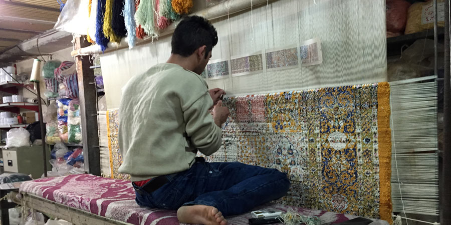 ペルシャ絨毯の作り方